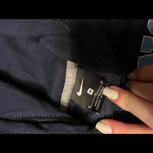 Villanova hoodie - Picture 2 of 2